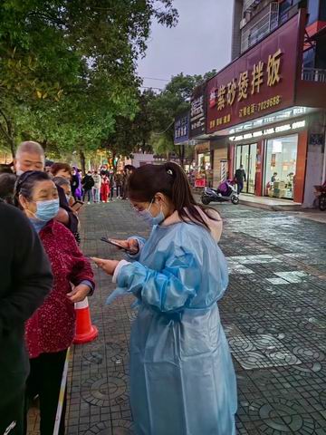 调整大小 6cd80f66989518786f2b3e4980b8beb.jpg
